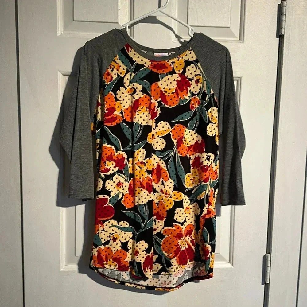 LulaRoe Medium Floral Top